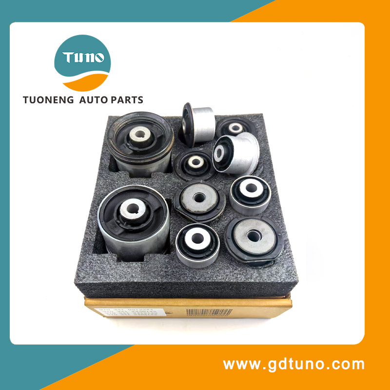 Porsche Panamera 2014–2016 vorderer oberer und unterer Querlenker-Buchsensatz